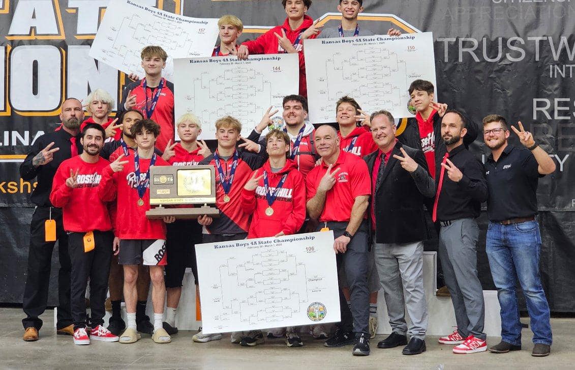 Rocket Wrestling goes back-to-back at state