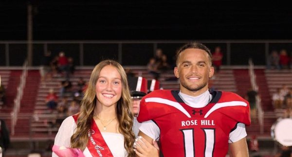 Jones, Mohr crowned king and queen